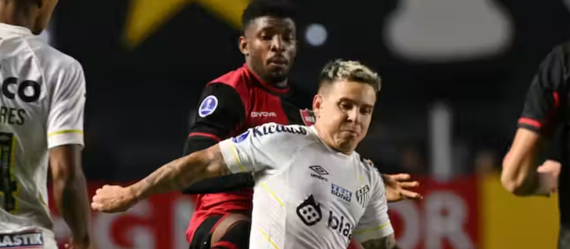 Jogador do santos em campo